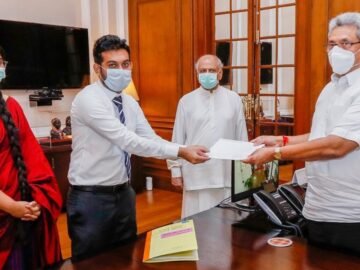 Sri Lanka Foreign Service Association donates Rs. 2.86 Million to the COVID-19 Healthcare and Social Security Fund