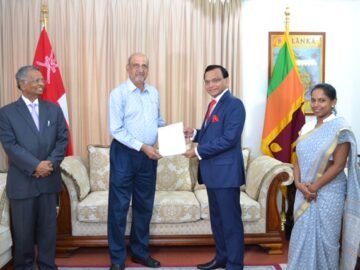 Sri Lanka Embassy in Oman initiates first ever export of Sri Lankan poultry products to Oman