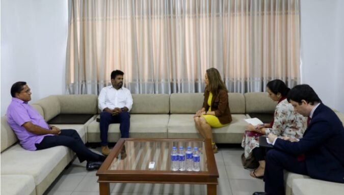 US envoy meets JVP Leader